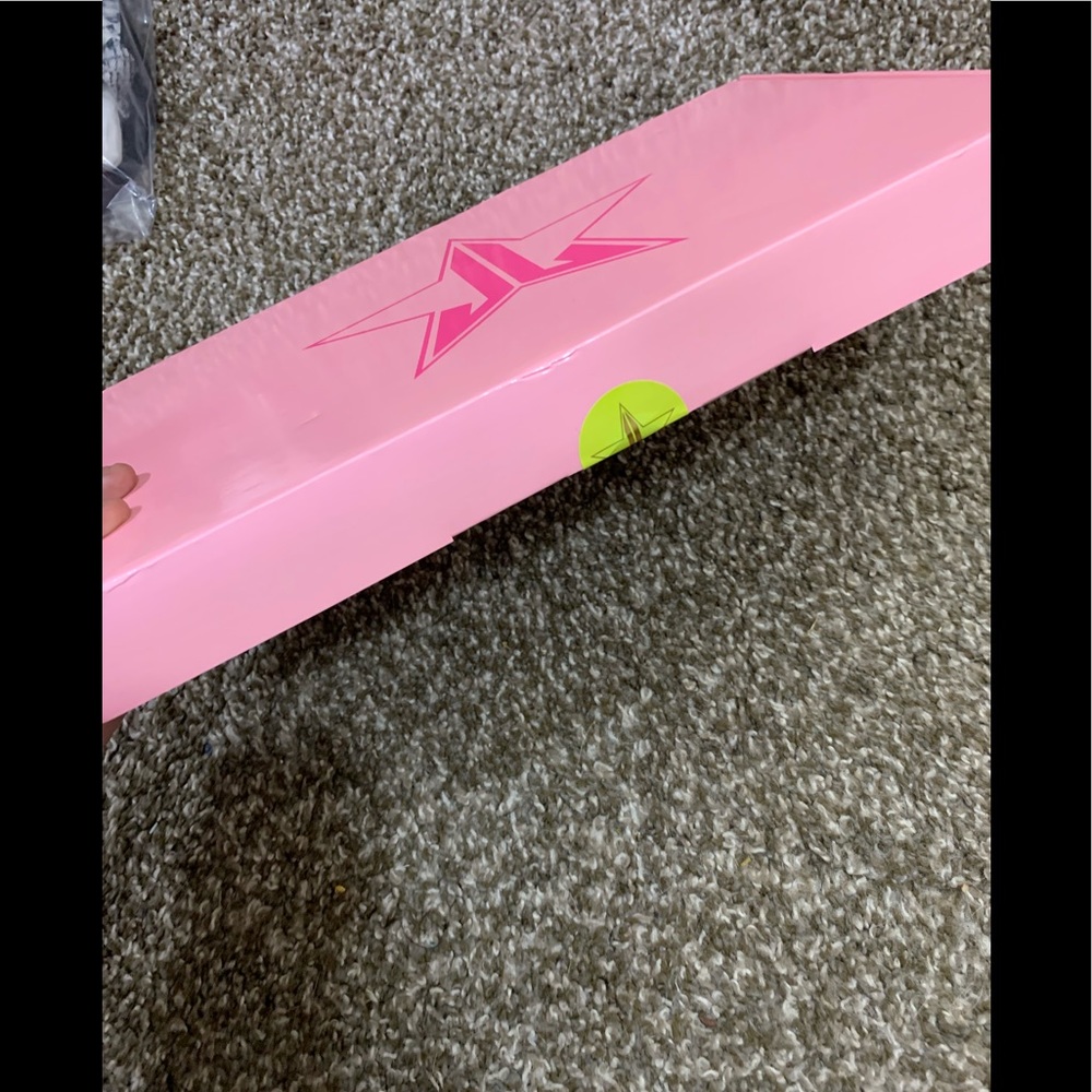 Jeffree Star mirror